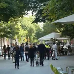 Ferienwohnung Fuer 3 Personen Ca 40 Qm In Barcelona-Gracia, Costa Brava Costa Del Maresme