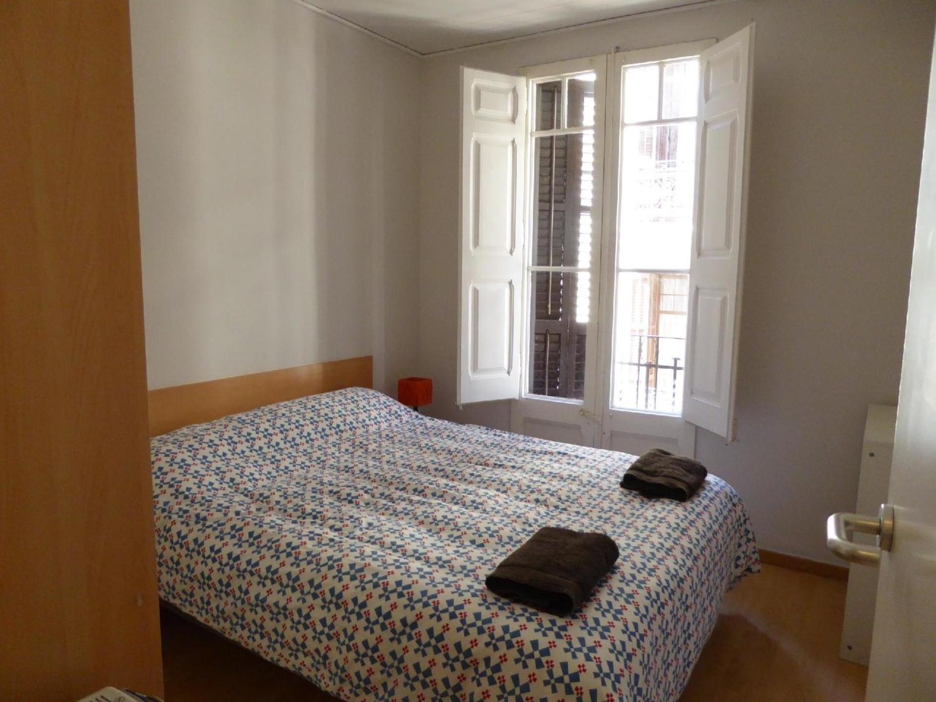 Apartment Fuer 3 Personen Ca 40 Qm In Barcelona-gracia, Costa Brava Costa Del Maresme *