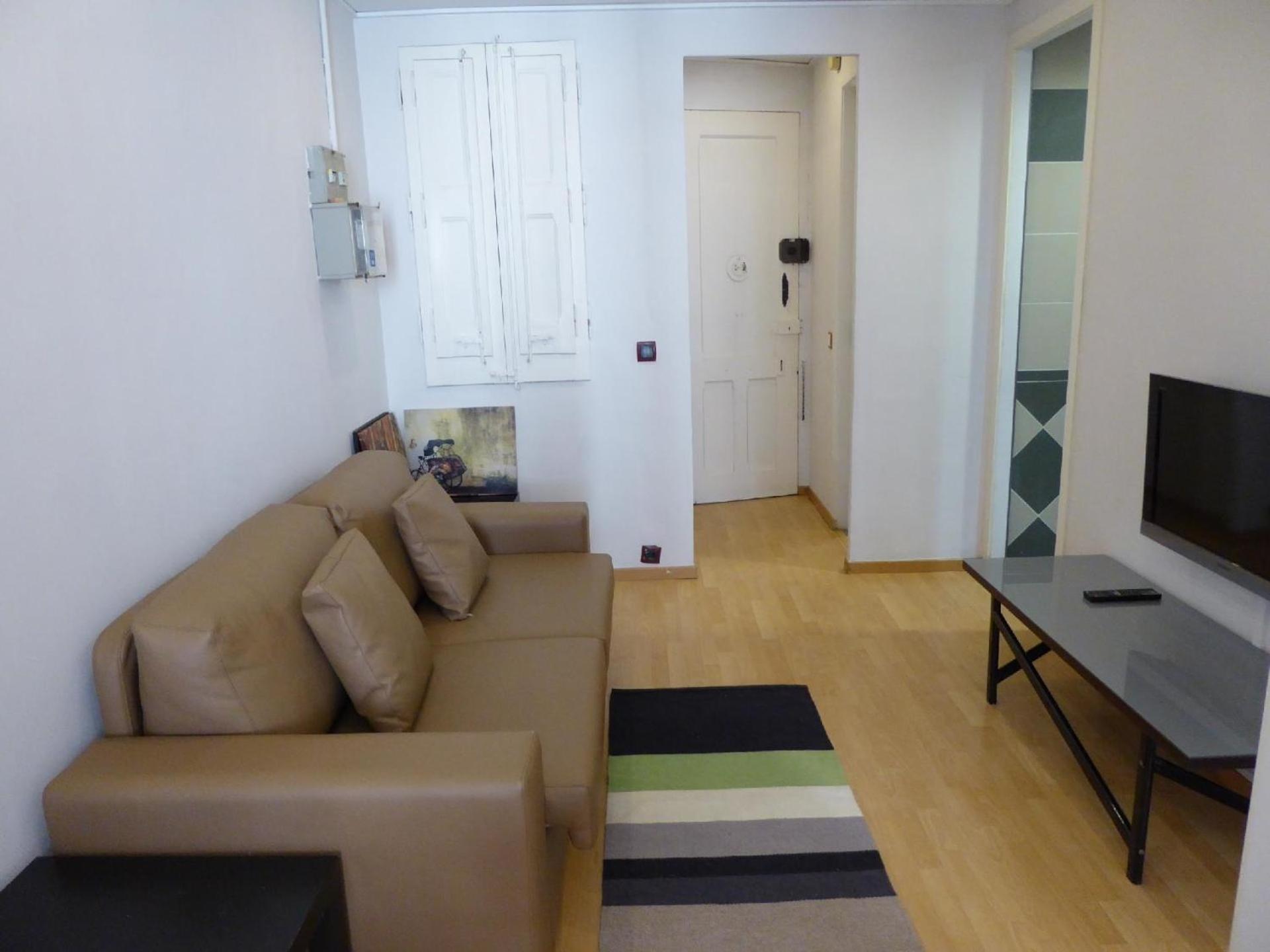 Apartment Fuer 3 Personen Ca 40 Qm In Barcelona-gracia, Costa Brava Costa Del Maresme *