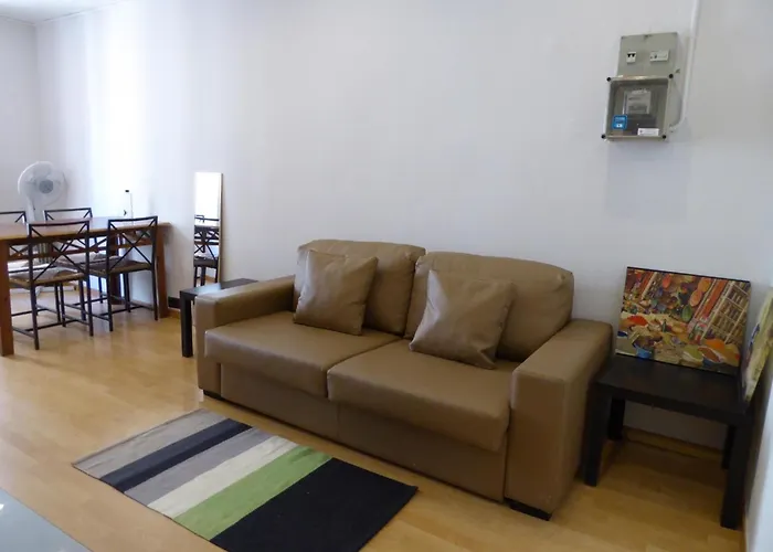 Ferienwohnung Fuer 3 Personen Ca 40 Qm In Barcelona-Gracia, Costa Brava Costa Del Maresme